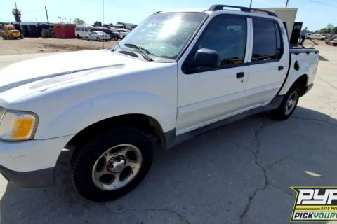 Photo of 2004 Ford Explorer Sport Trac
