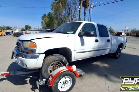 Photo of 2005 Gmc Sierra 1500 Hd