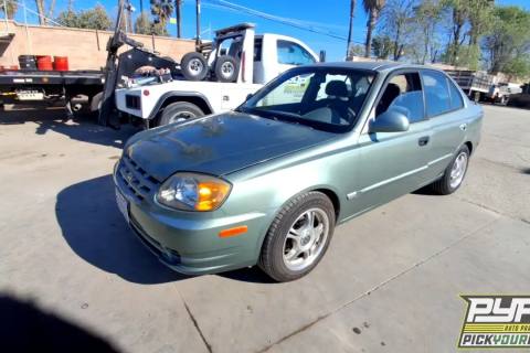 Photo of 2004 Hyundai Accent