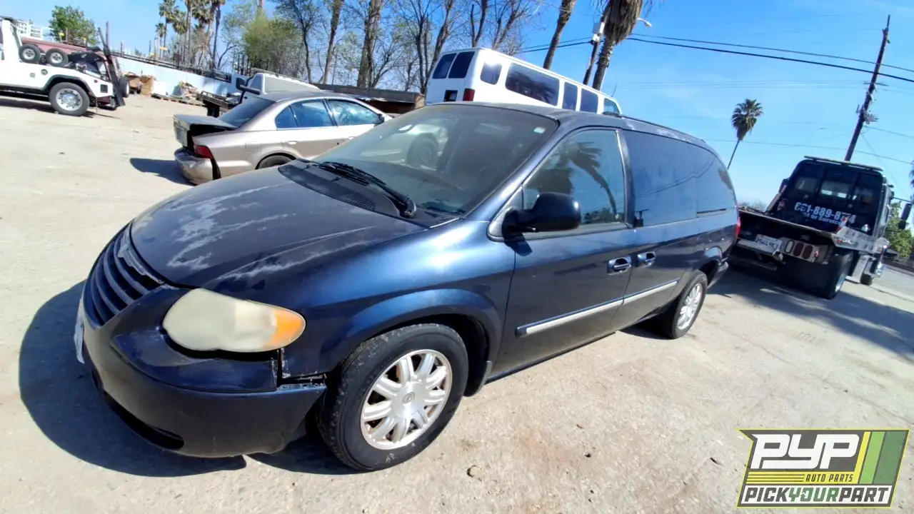 Photo of 2007 Chrysler Town & Country