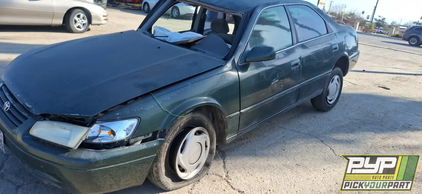 Photo of 1999 Toyota Camry