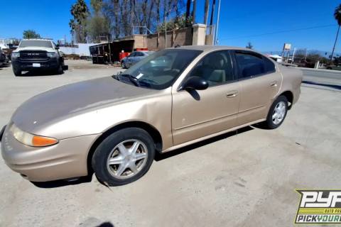 Photo of 2003 Oldsmobile Alero