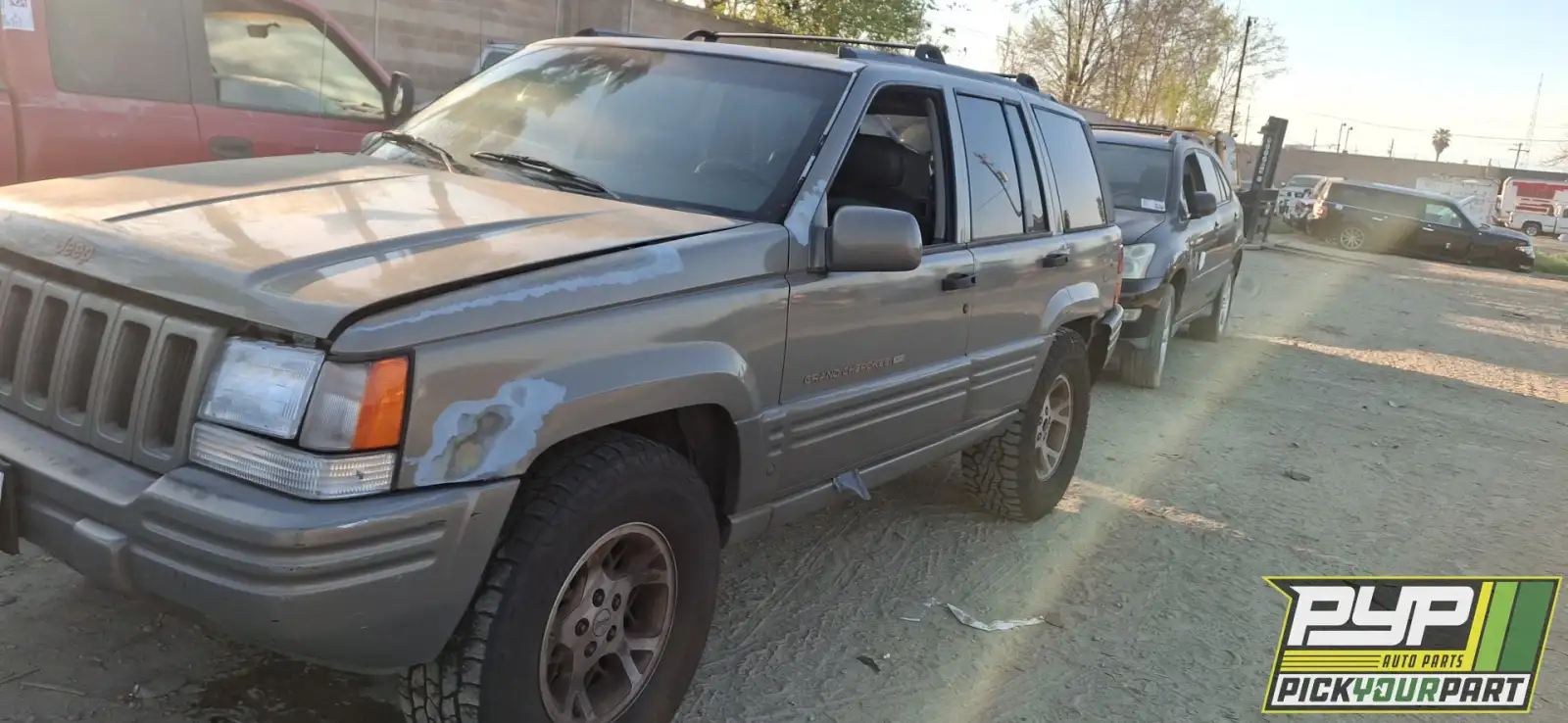 Photo of 1996 Jeep Grand Cherokee