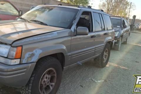 Photo of 1996 Jeep Grand Cherokee
