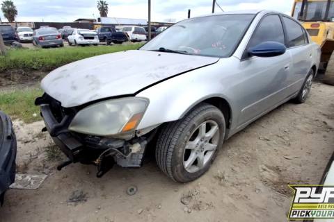Photo of 2005 Nissan Altima