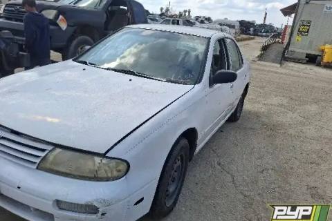 Photo of 1997 Nissan Altima