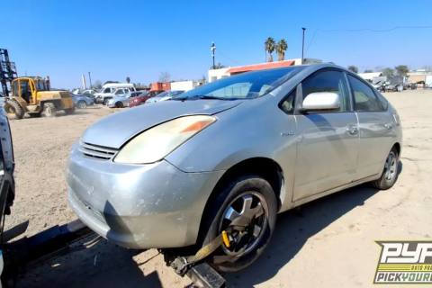 Photo of 2005 Toyota Prius