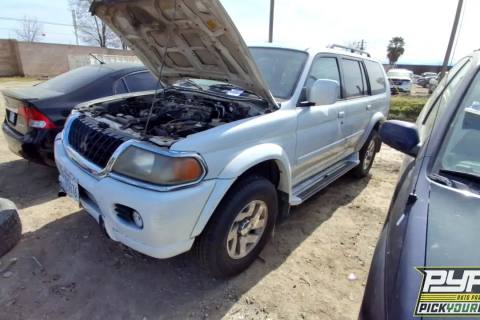 Photo of 2001 Mitsubishi Montero Sport