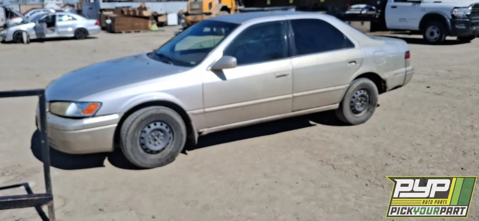 Photo of 1999 Toyota Camry