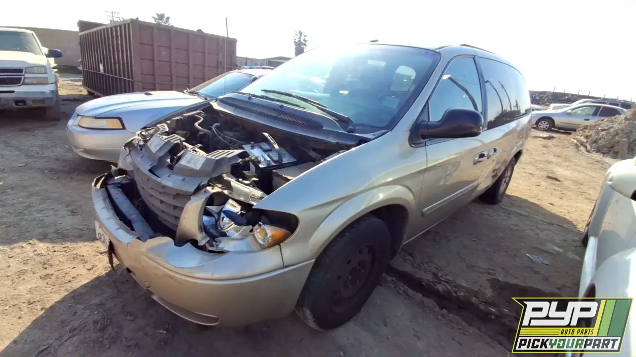 Photo of 2006 Chrysler Town & Country