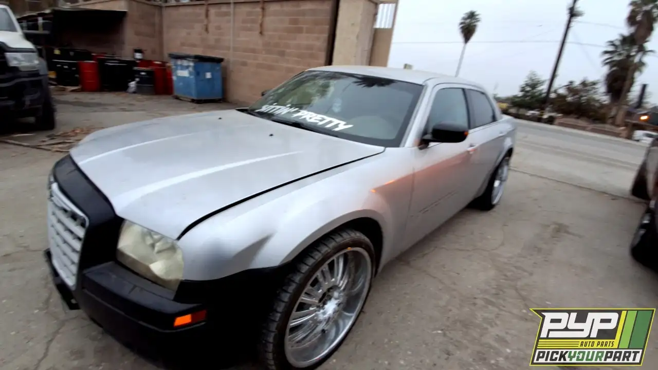 Photo of 2005 Chrysler 300