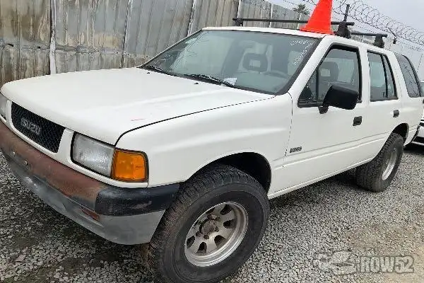 Photo of 1992 Isuzu Rodeo