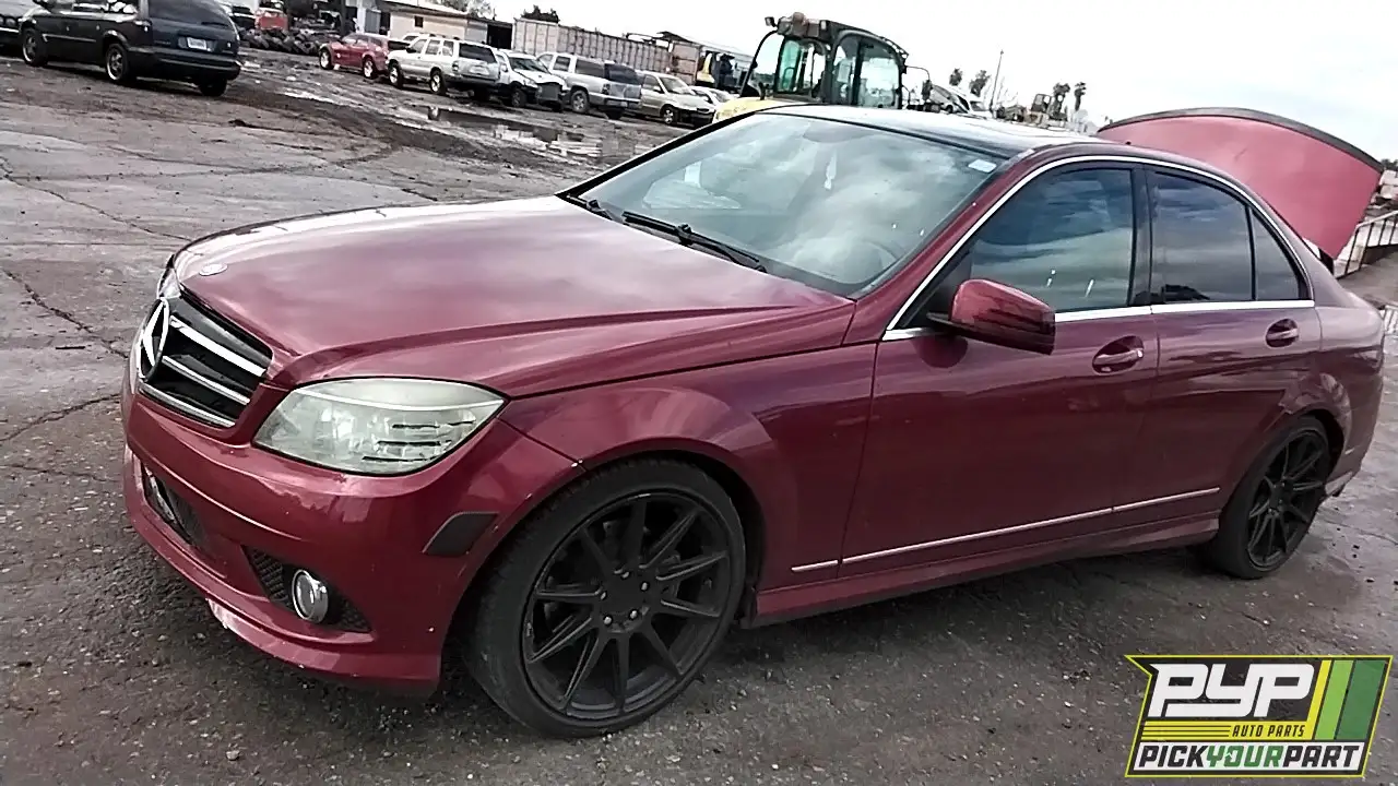 Photo of 2010 Mercedes-Benz C300
