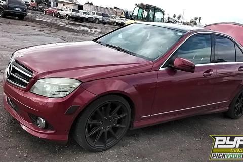 Photo of 2010 Mercedes-Benz C300