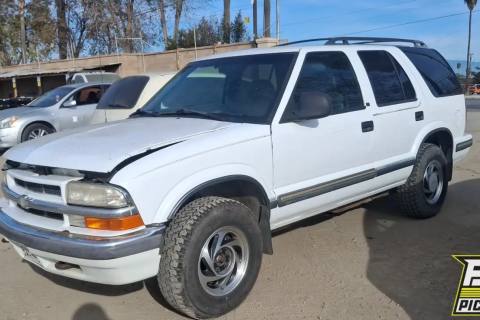 Photo of 1998 Chevrolet Blazer
