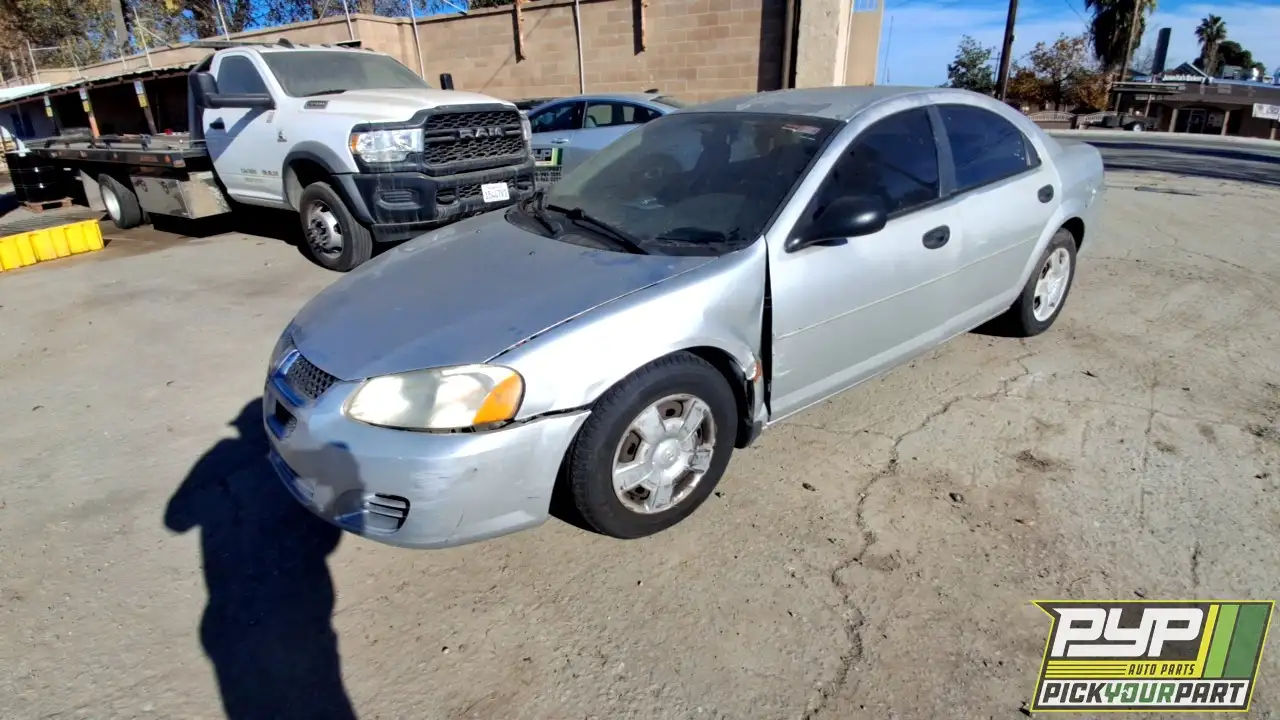 Photo of 2004 Dodge Stratus