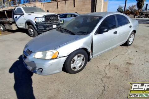 Photo of 2004 Dodge Stratus