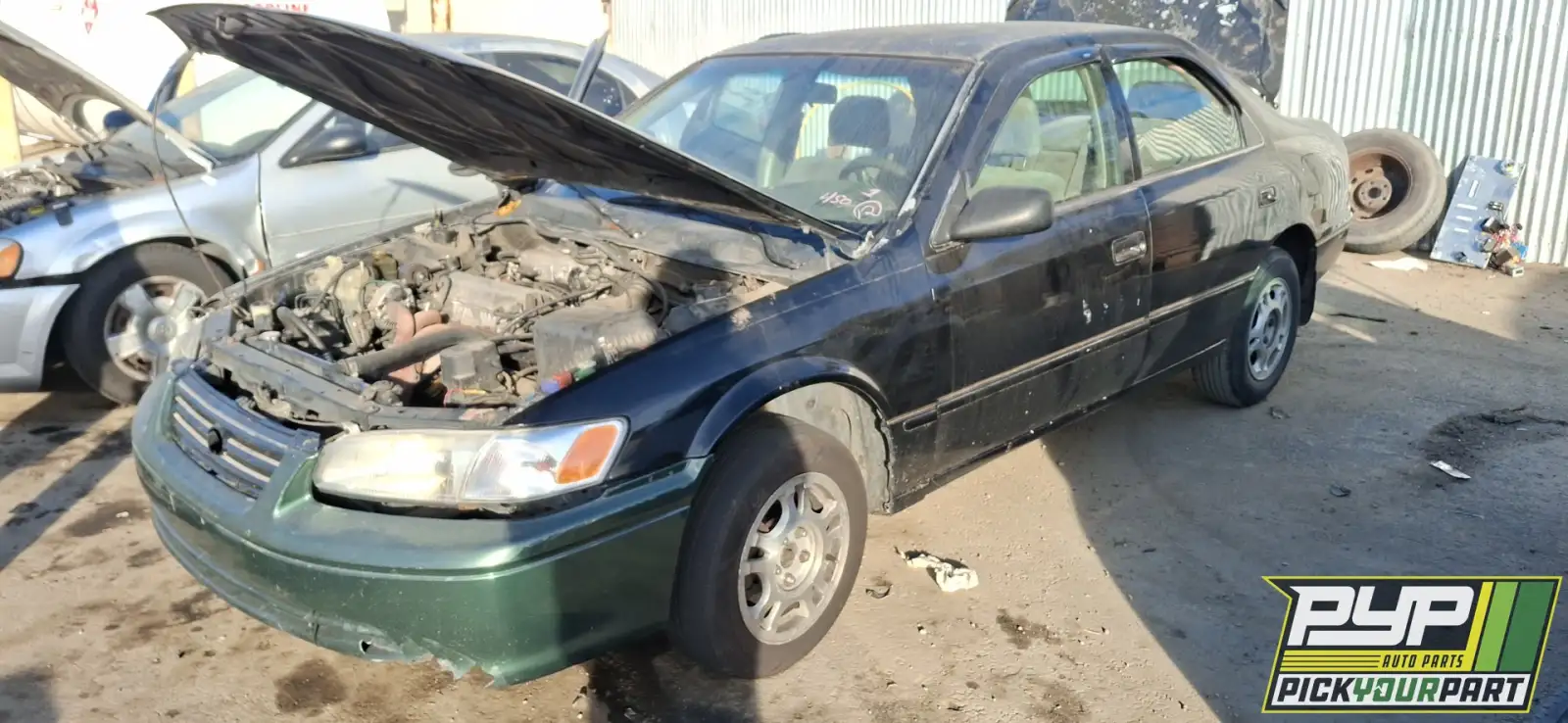 Photo of 1998 Toyota Camry