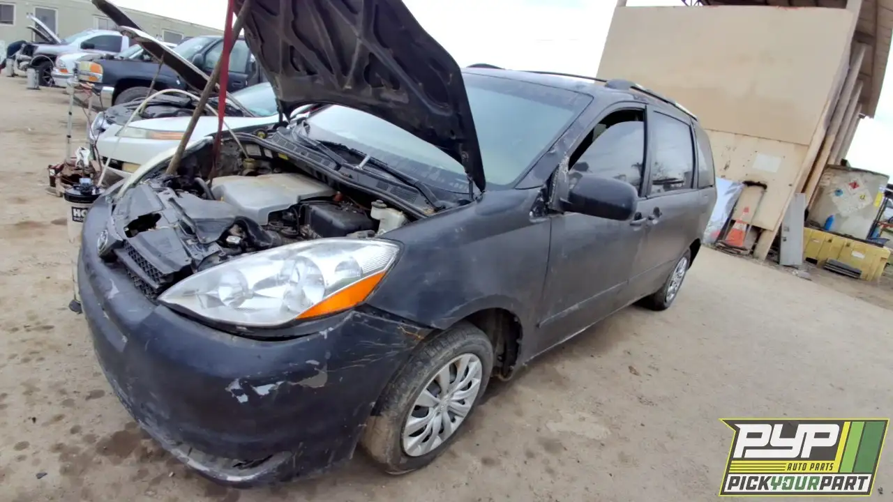 Photo of 2008 Toyota Sienna