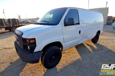 Photo of 2011 Ford E-150