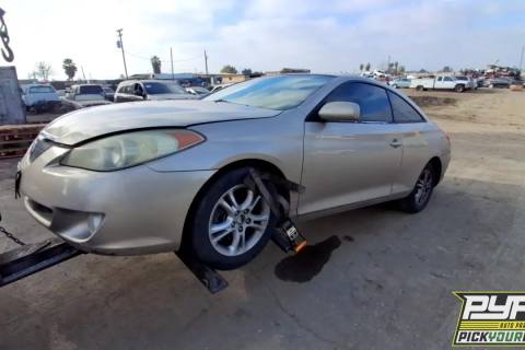 Photo of 2005 Toyota Solara