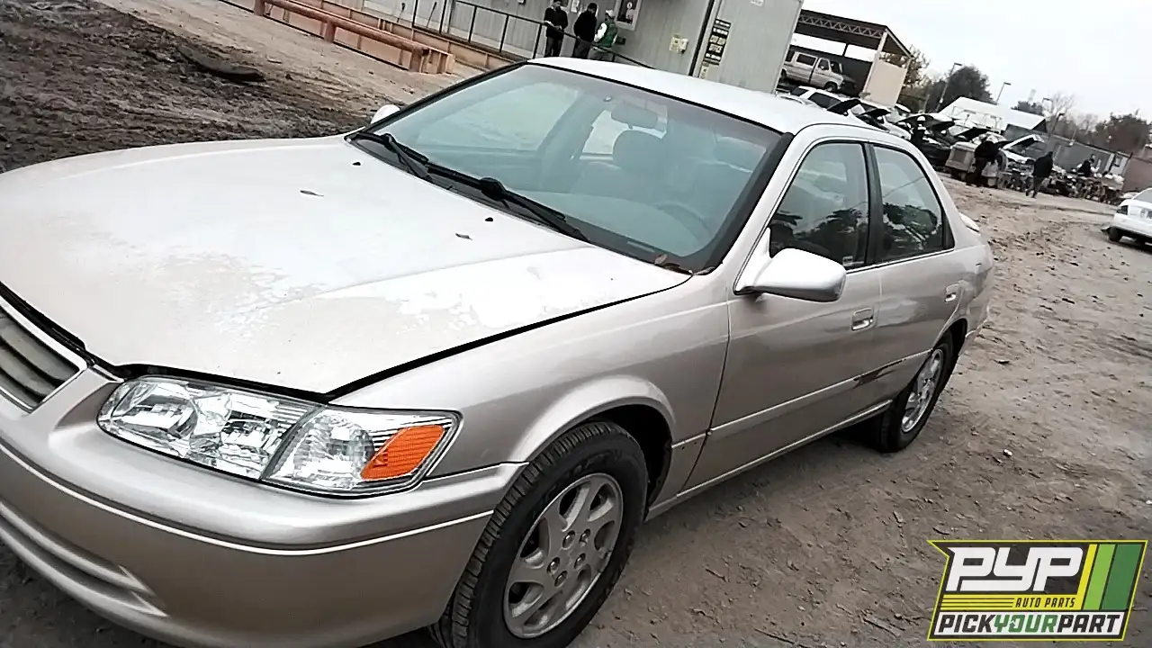 Photo of 2000 Toyota Camry