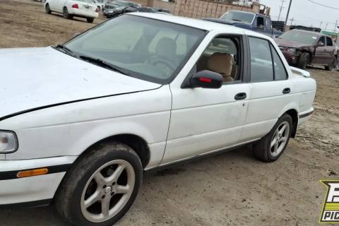 Photo of 1993 Nissan Sentra
