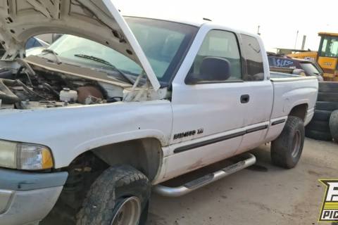 Photo of 1998 Dodge Ram 1500