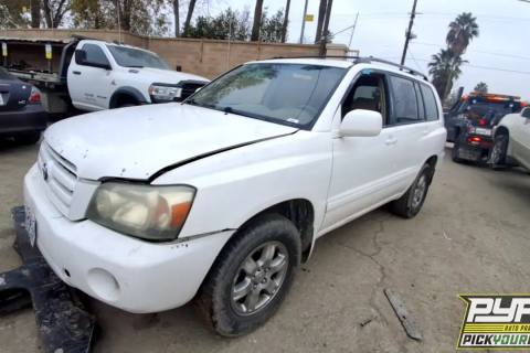 Photo of 2004 Toyota Highlander