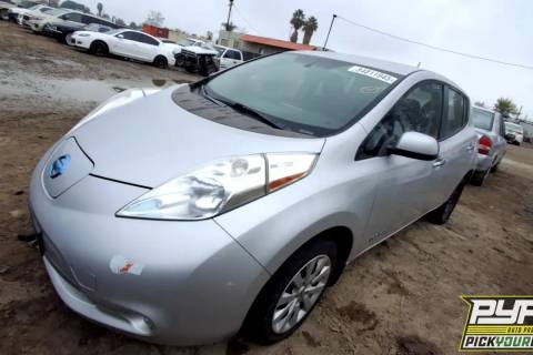 Photo of 2017 Nissan Leaf