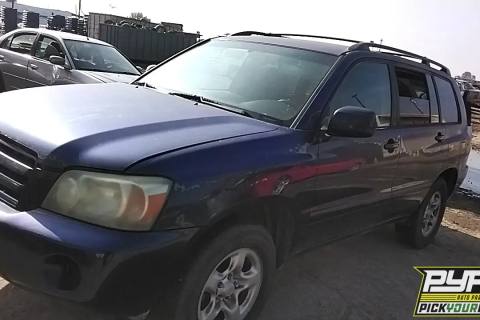 Photo of 2004 Toyota Highlander