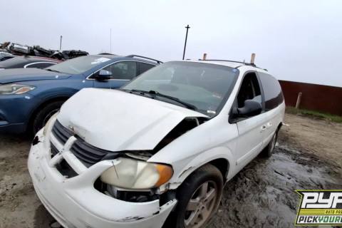 Photo of 2005 Dodge Grand Caravan