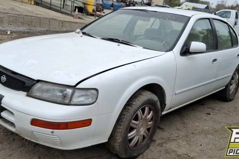 Photo of 1996 Nissan Maxima