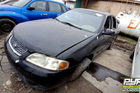 Photo of 2001 Nissan Sentra