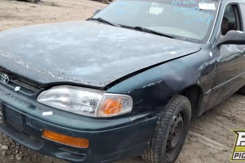 Photo of 1995 Toyota Camry