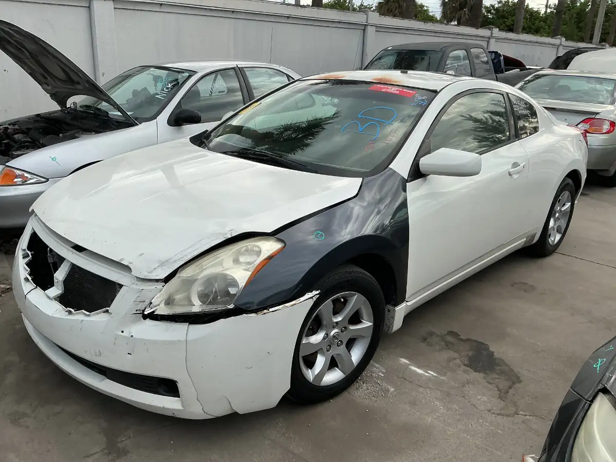 Photo of 2008 Nissan Altima