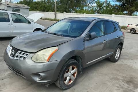 Photo of 2012 Nissan Rogue