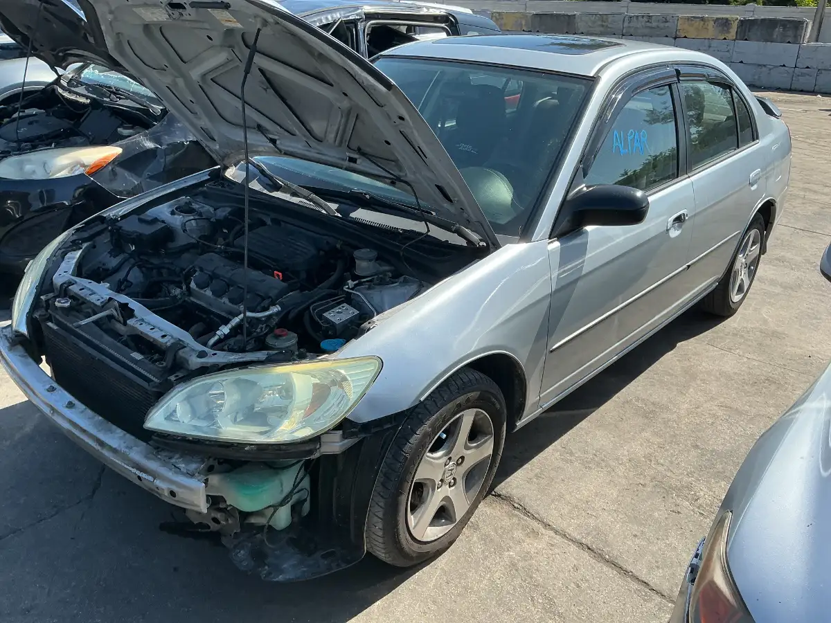 Photo of 2004 Honda Civic