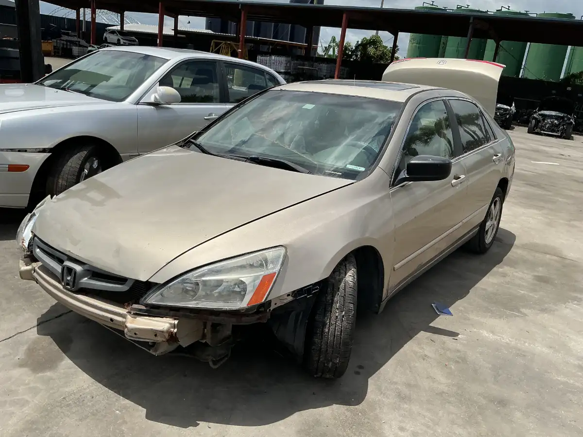 Photo of 2004 Honda Accord
