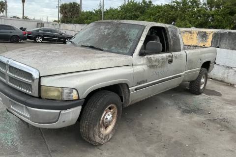 Photo of 2002 Dodge Ram Pickup