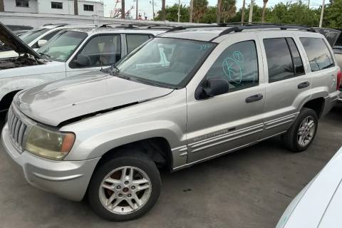 Photo of 2004 Jeep Grand Cherokee