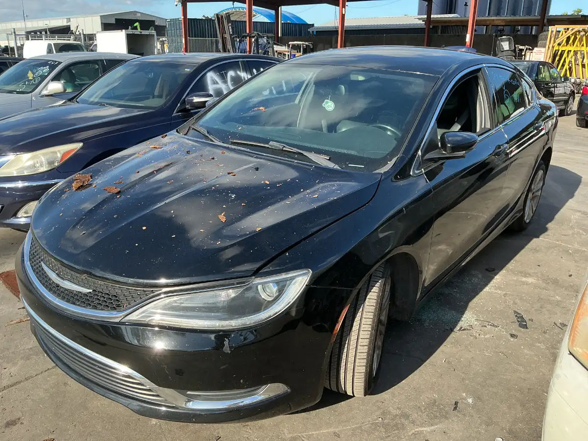 Photo of 2016 Chrysler 200