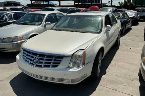 Photo of 2008 Cadillac Dts