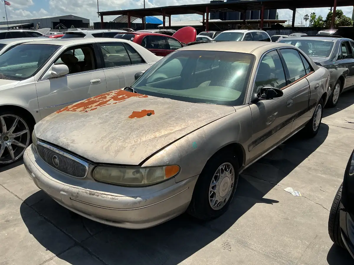Photo of 2000 Buick Century