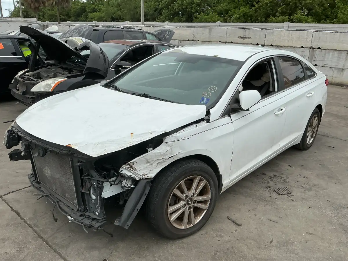Photo of 2015 Hyundai Sonata