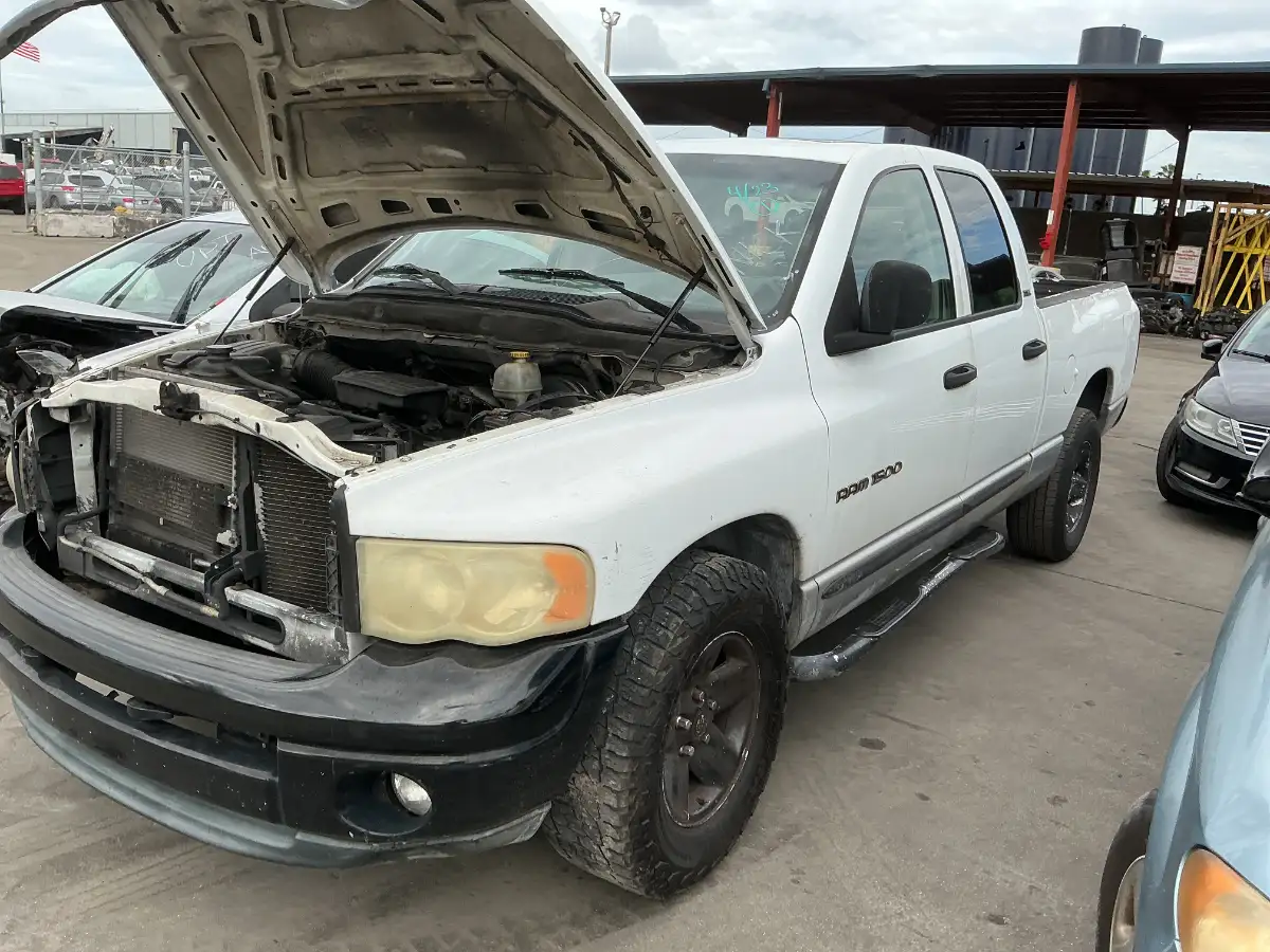 Photo of 2002 Dodge Ram Pickup