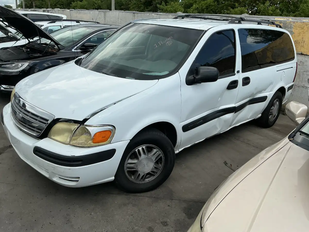 Photo of 2004 Chevrolet Venture