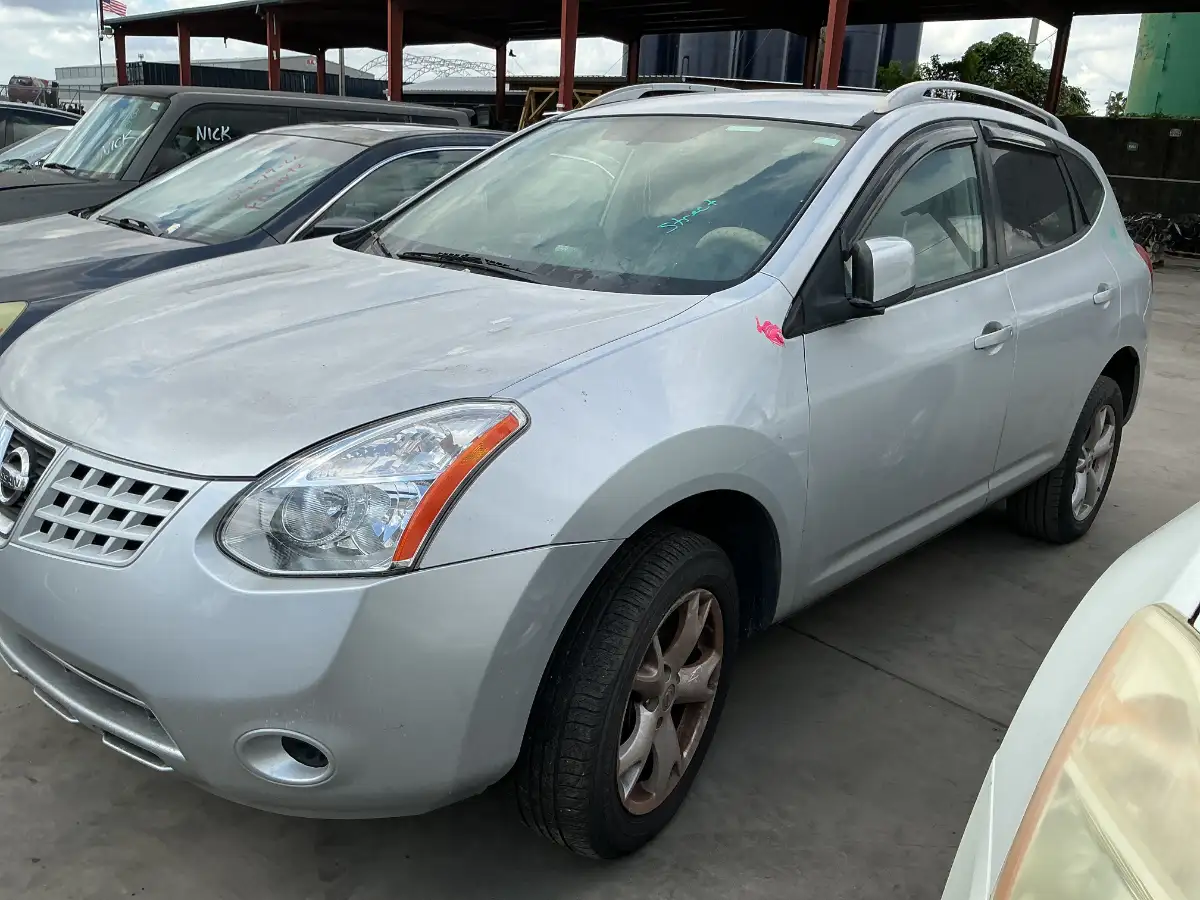 Photo of 2009 Nissan Rogue
