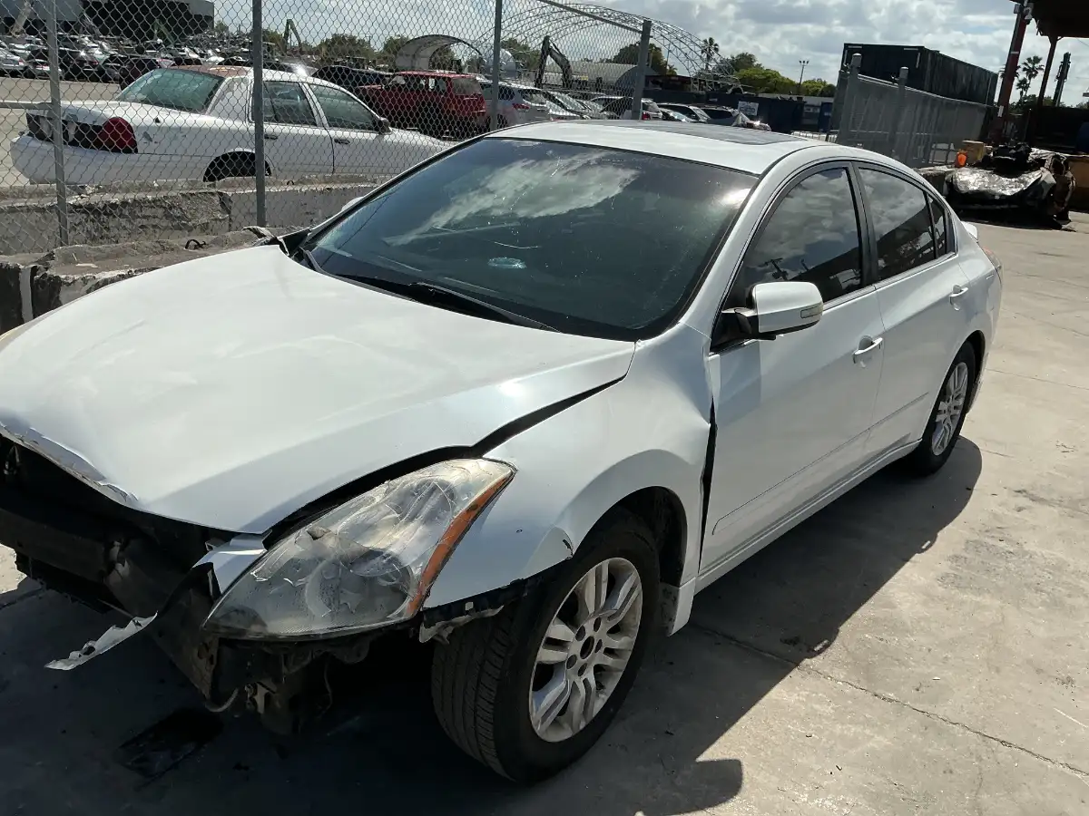 Photo of 2010 Nissan Altima