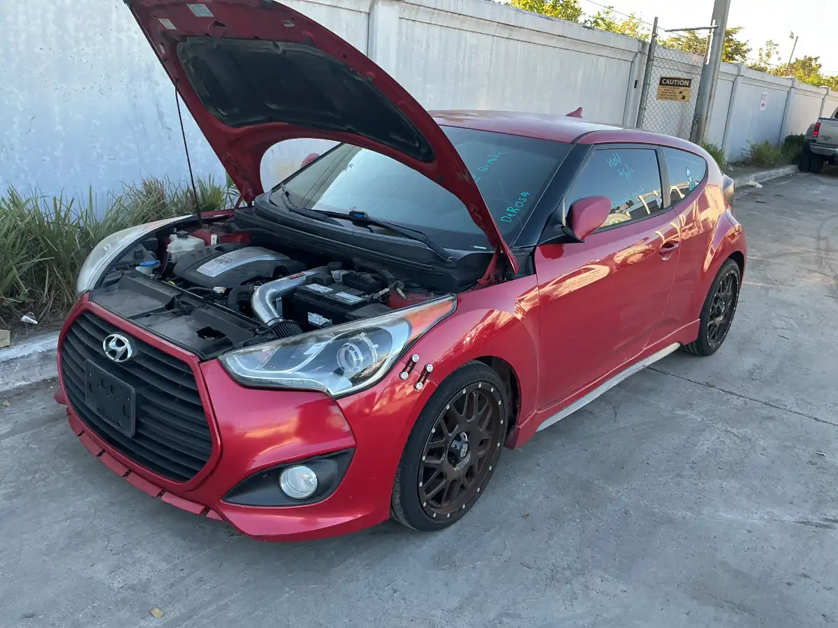 Photo of 2013 Hyundai Veloster